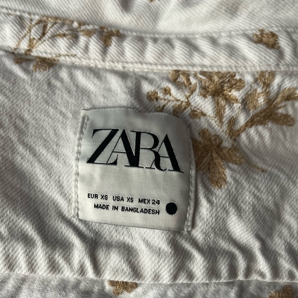 ZARA Embroidered Oversized Denim Jacket - Picture 8 of 10